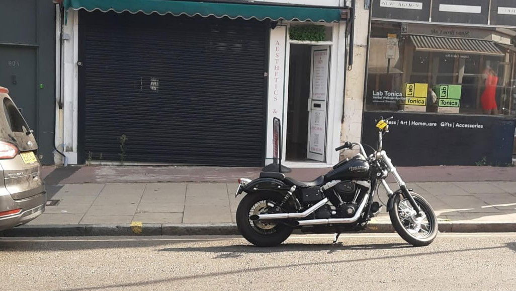Hackney "park like a car" protest. - Save London Motorcycling